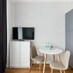 Solec Vistula Апартаменты *